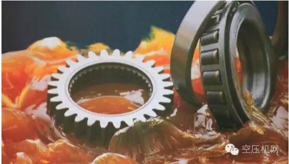 空压机润滑油为什么会变“黑”？这很重要！